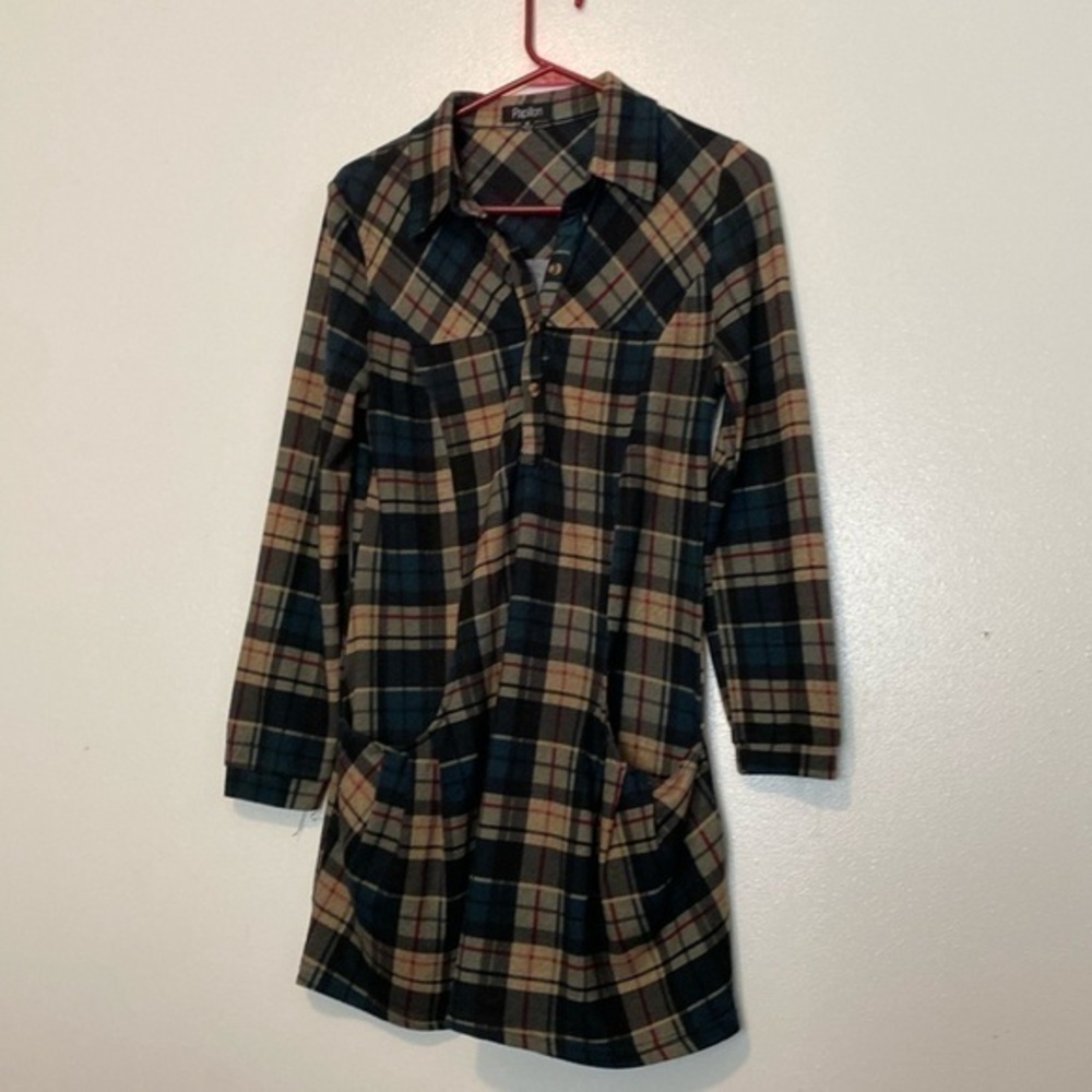Papillon Blanc flannel plaid long sleeve mid button collard pocket dress med